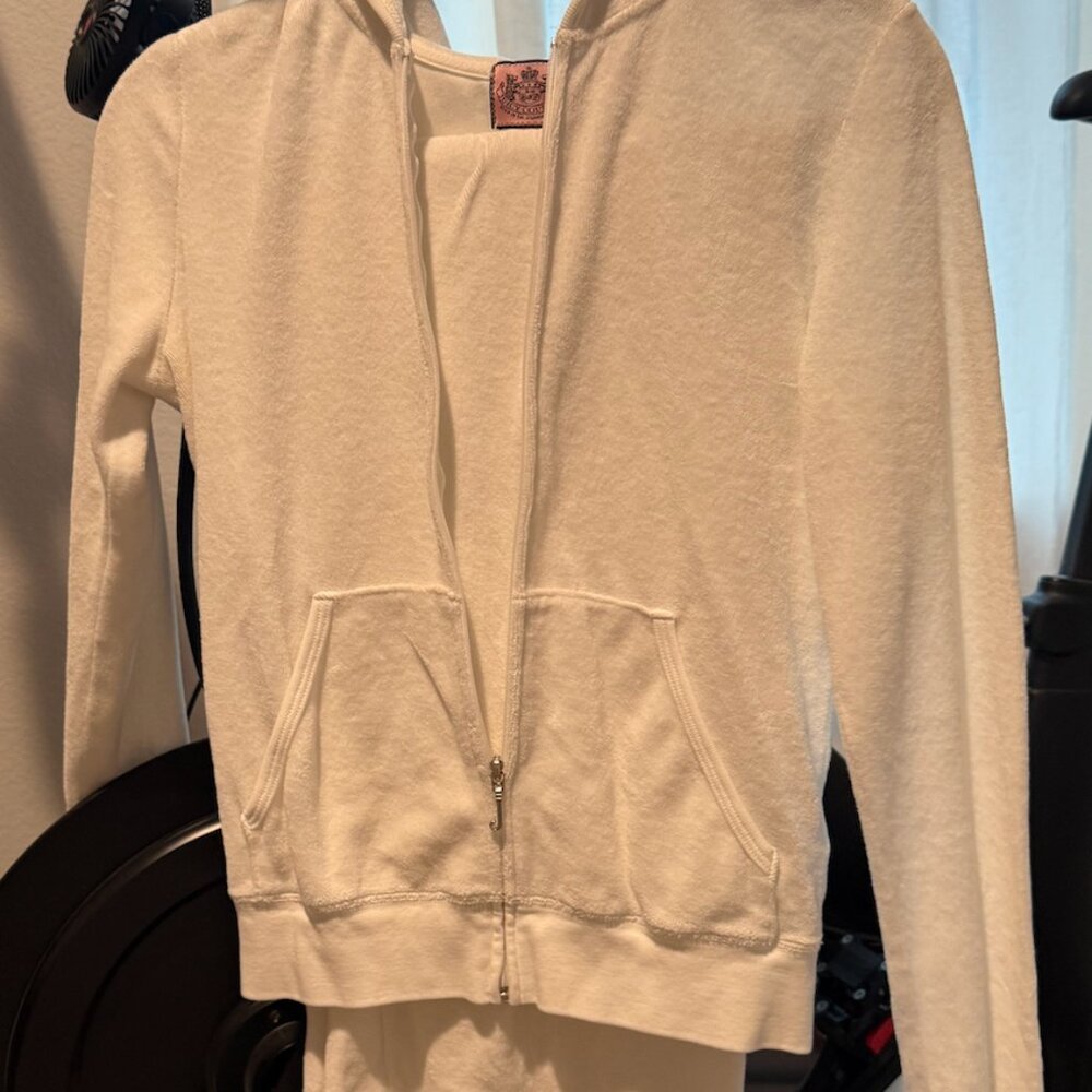 Vintage 2000's Juicy Couture Tracksuit / Sweatsuit White Size M/L